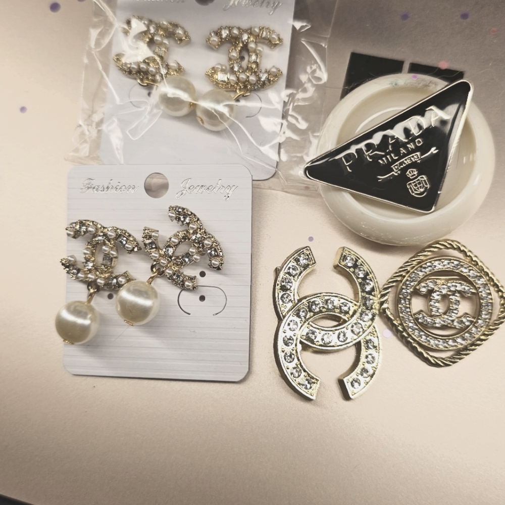 Fake Chanel jewelry